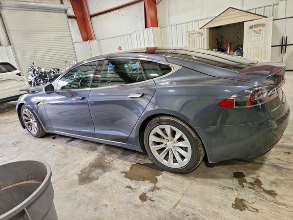 2017 TESLA MODEL S