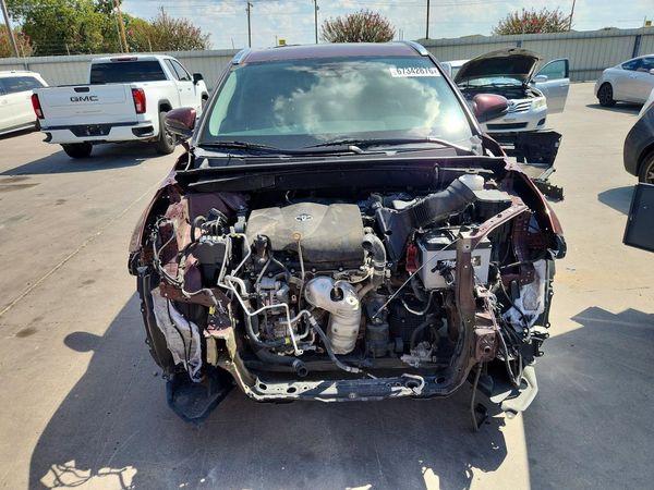 2019 TOYOTA HIGHLANDER SE/XLE