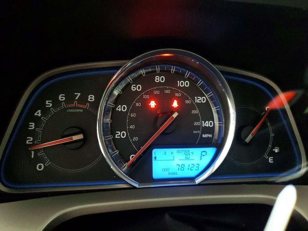 2013 TOYOTA RAV4 High — ODOM