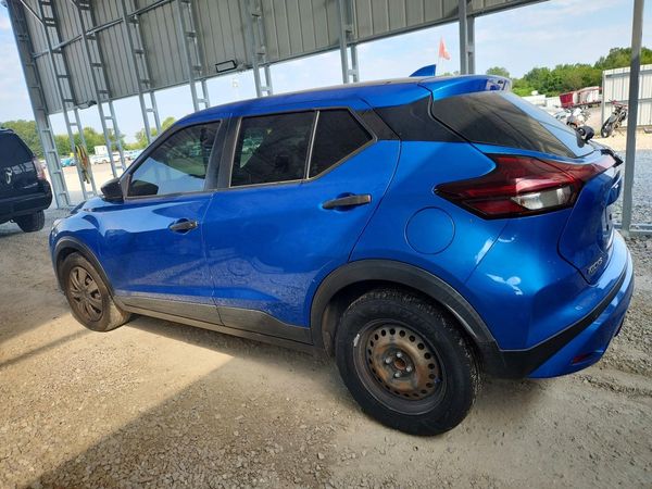2021 NISSAN KICKS S