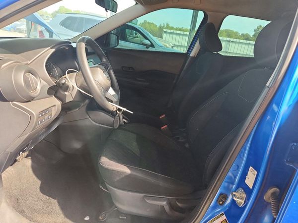 2021 NISSAN KICKS S