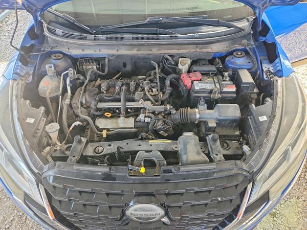 2021 NISSAN KICKS S