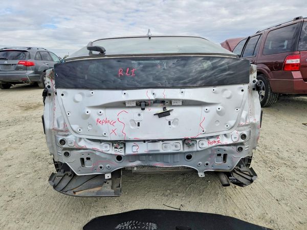 2018 TOYOTA PRIUS One/Two