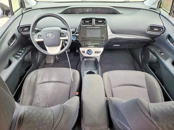2018 TOYOTA PRIUS One/Two