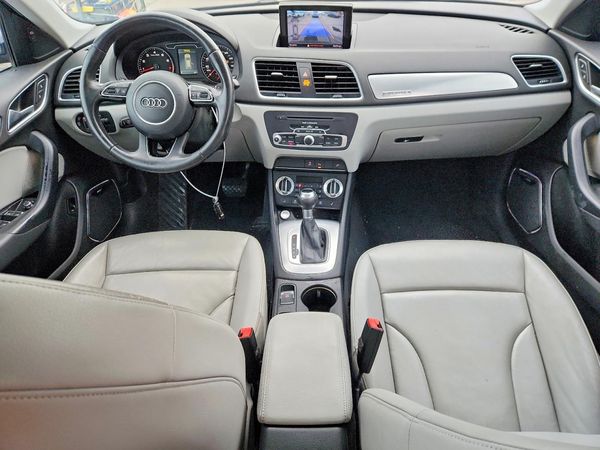 2015 AUDI Q3 quattro Prestige