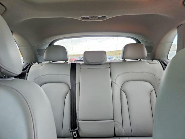 2015 AUDI Q3 quattro Prestige