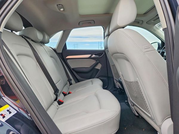 2015 AUDI Q3 quattro Prestige