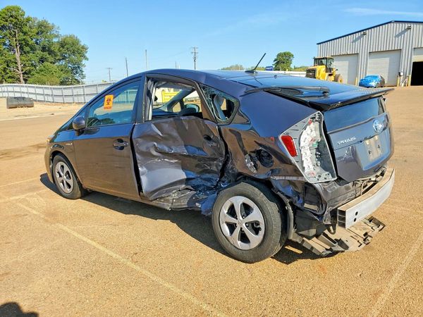2015 TOYOTA PRIUS