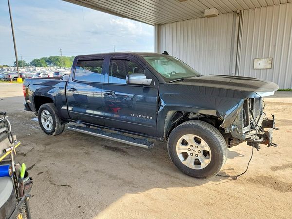 2018 CHEVROLET SILVERADO LT