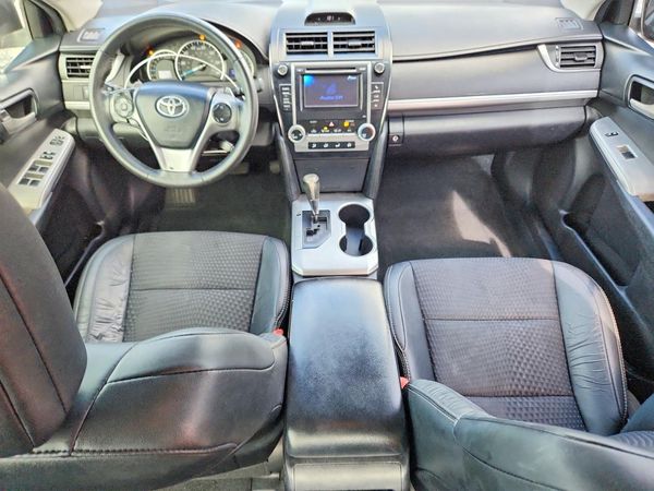 2013 TOYOTA CAMRY