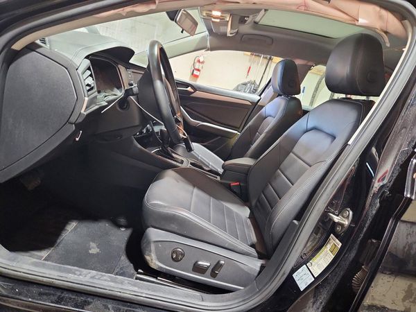 2021 VOLKSWAGEN JETTA