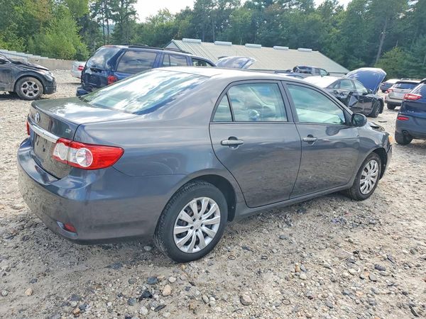 2012 TOYOTA COROLLA