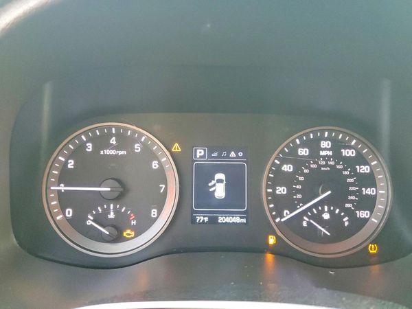 2016 HYUNDAI TUCSON
