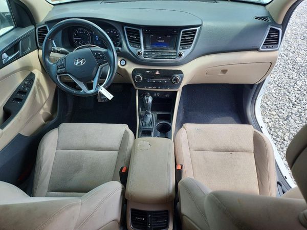 2017 HYUNDAI TUCSON