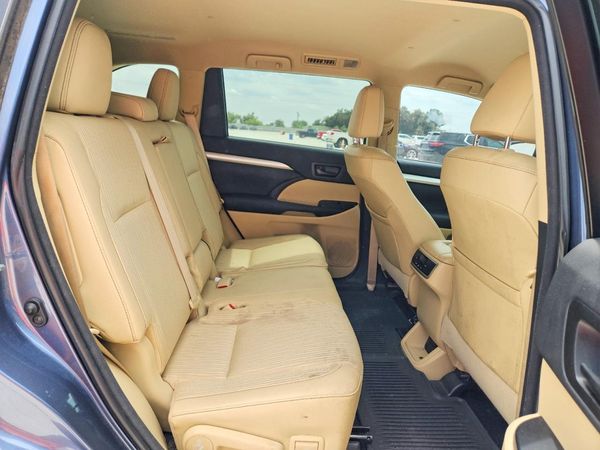 2016 TOYOTA HIGHLANDER Base/Hybrid