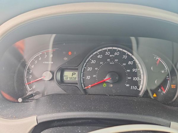 2014 TOYOTA SIENNA