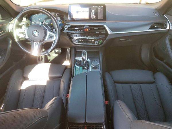2021 BMW 530E