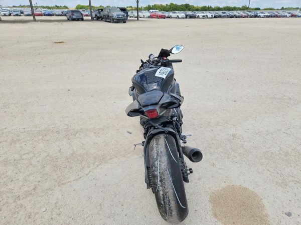 2024 YAMAHA YZF1000