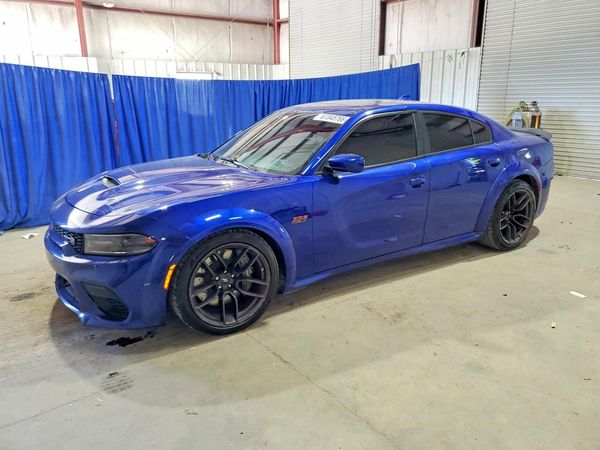 2020 DODGE CHARGER Scat Pack — Front 3/4