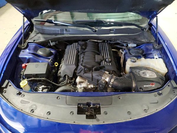 2020 DODGE CHARGER Scat Pack — Engine bay