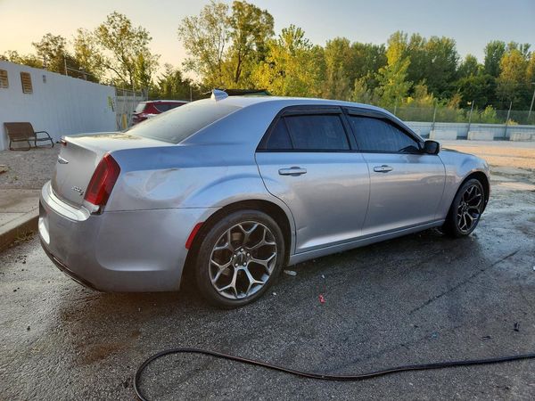 2015 CHRYSLER 300