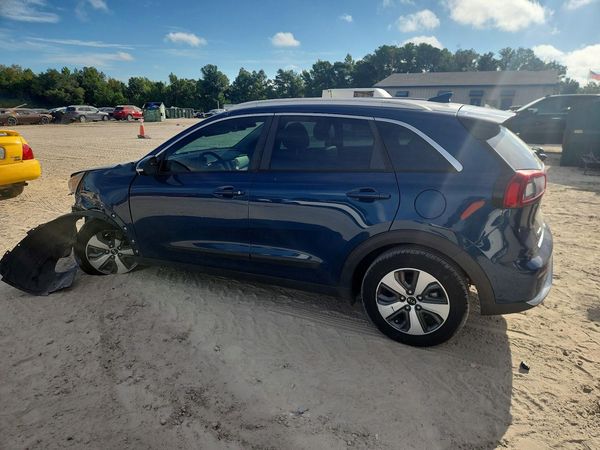 2018 KIA NIRO
