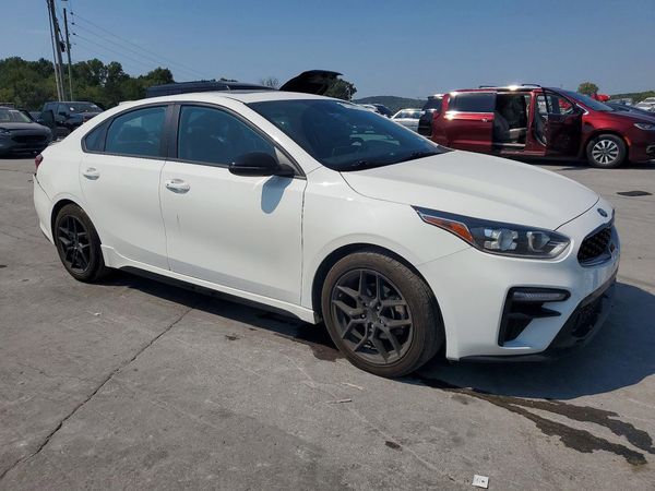 2021 KIA FORTE GT Line