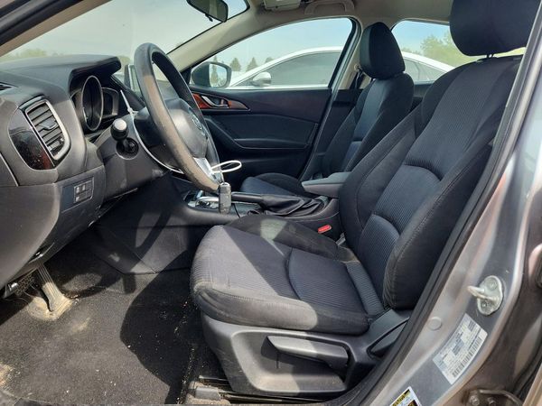 2016 MAZDA 3 Sport/GX