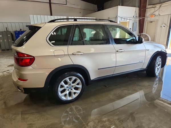 2013 BMW X5 xDrive35i