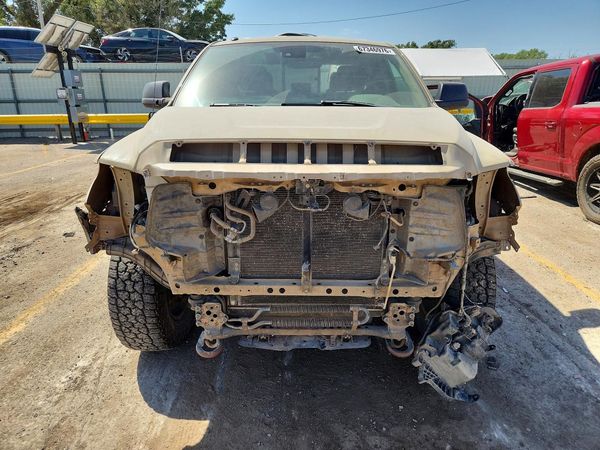 2018 TOYOTA TUNDRA SR/SR5/TRD Pro