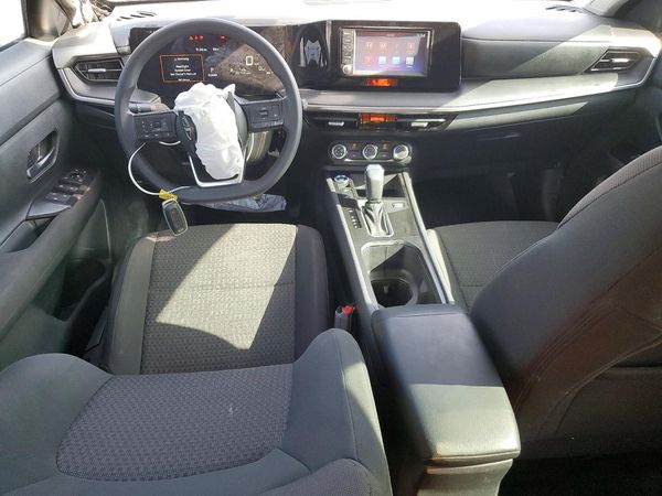 2025 NISSAN KICKS