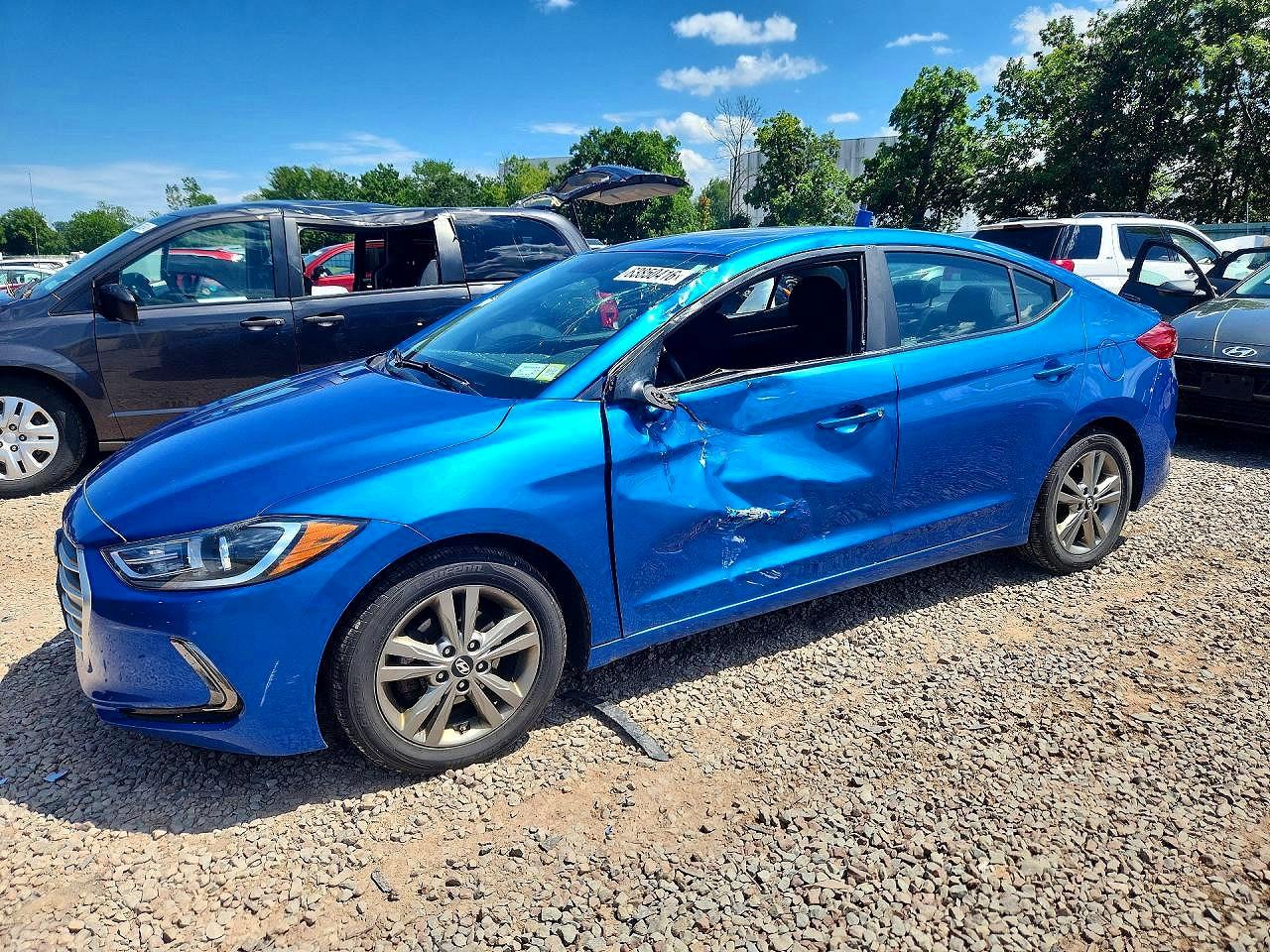 2017 HYUNDAI ELANTRA