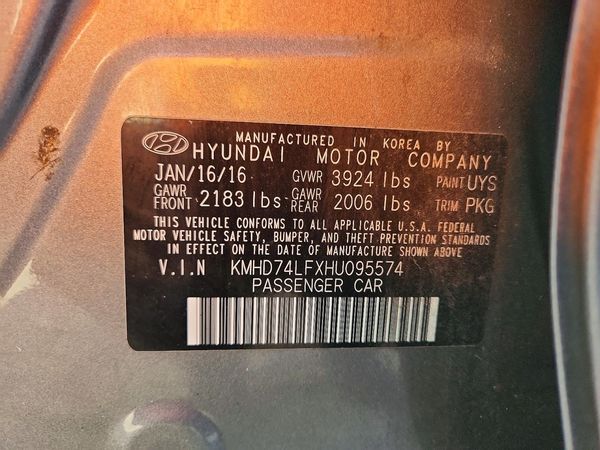 2017 HYUNDAI ELANTRA SE Base
