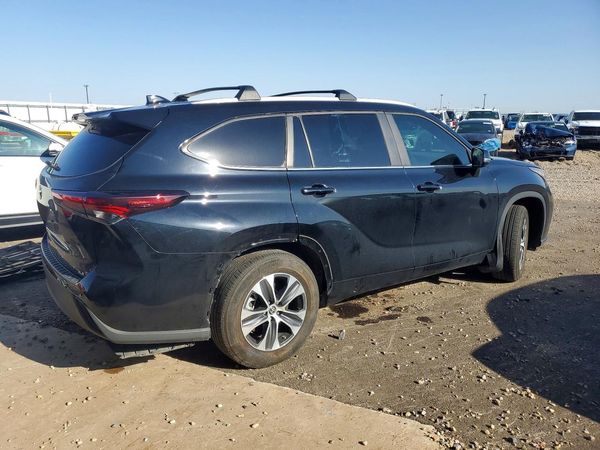 2024 TOYOTA HIGHLANDER