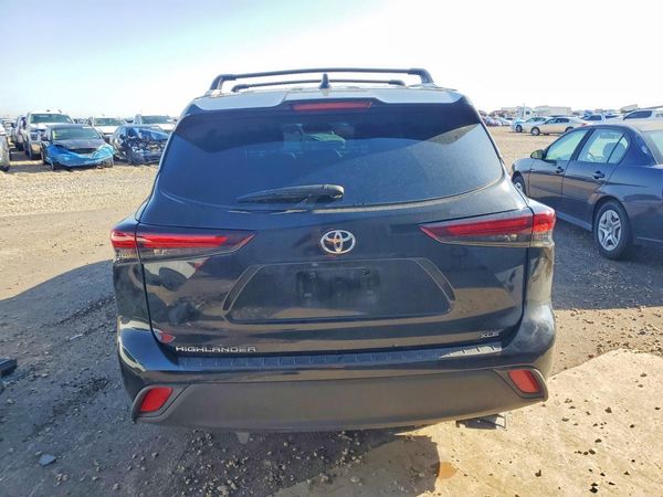 2024 TOYOTA HIGHLANDER