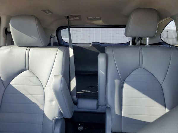 2024 TOYOTA HIGHLANDER