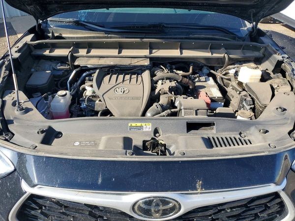 2024 TOYOTA HIGHLANDER