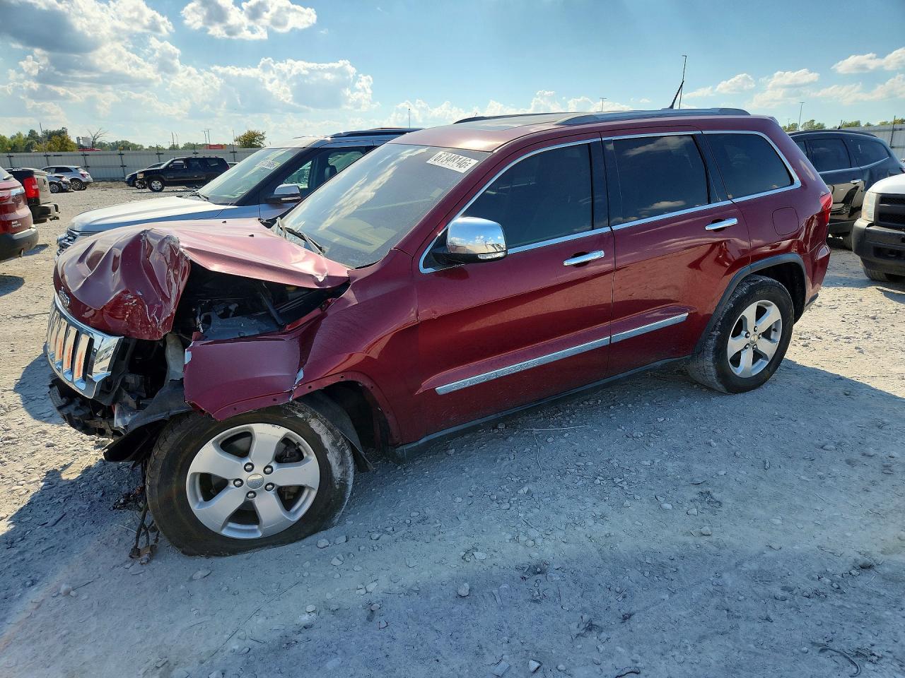 2012 JEEP CHEROKEE Limited — Front 3/4