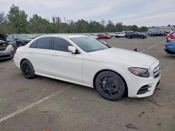 2017 MERCEDES-BENZ E