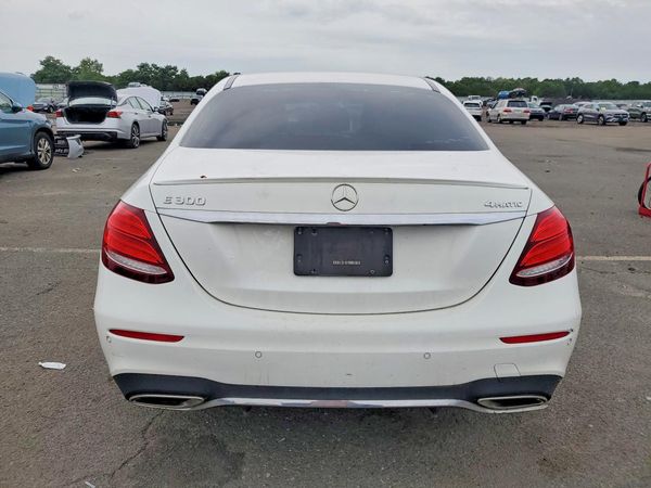 2017 MERCEDES-BENZ E