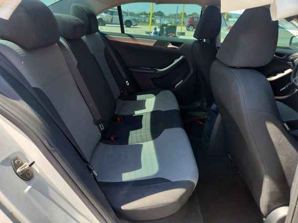 2018 VOLKSWAGEN JETTA