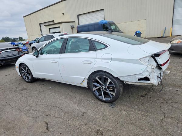 2021 HYUNDAI SONATA