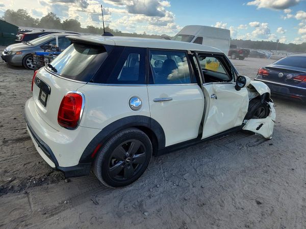 2022 MINI COOPER