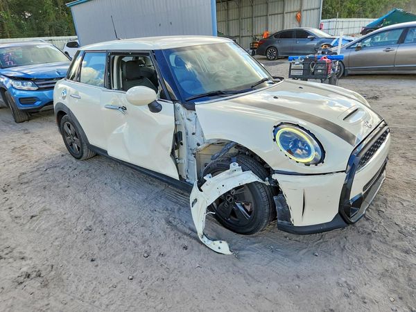2022 MINI COOPER