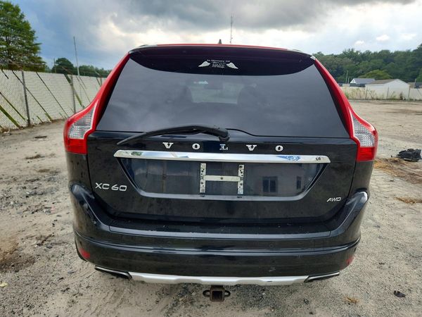2014 VOLVO XC60 — DIRR