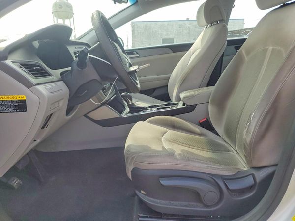 2017 HYUNDAI SONATA SE, Eco