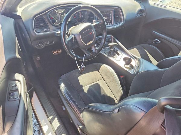 2018 DODGE CHALLENGER SXT