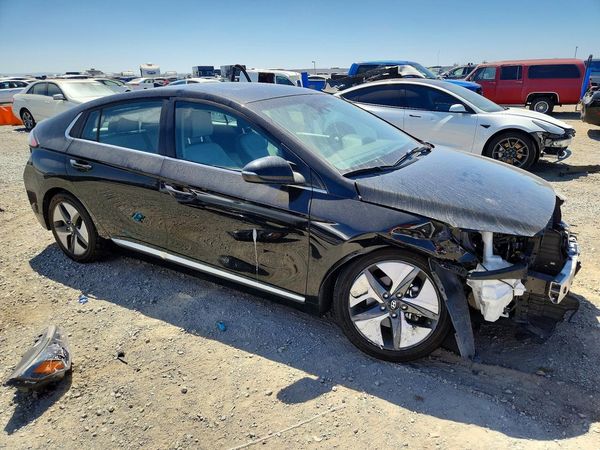 2021 HYUNDAI IONIQ SEL