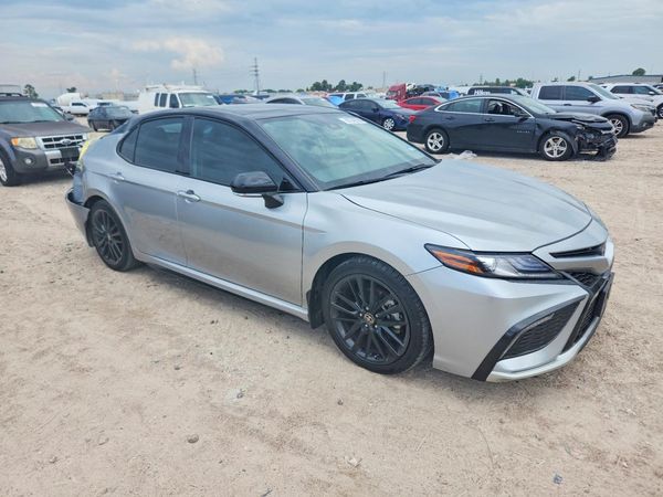 2023 TOYOTA CAMRY