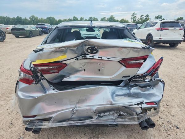 2023 TOYOTA CAMRY
